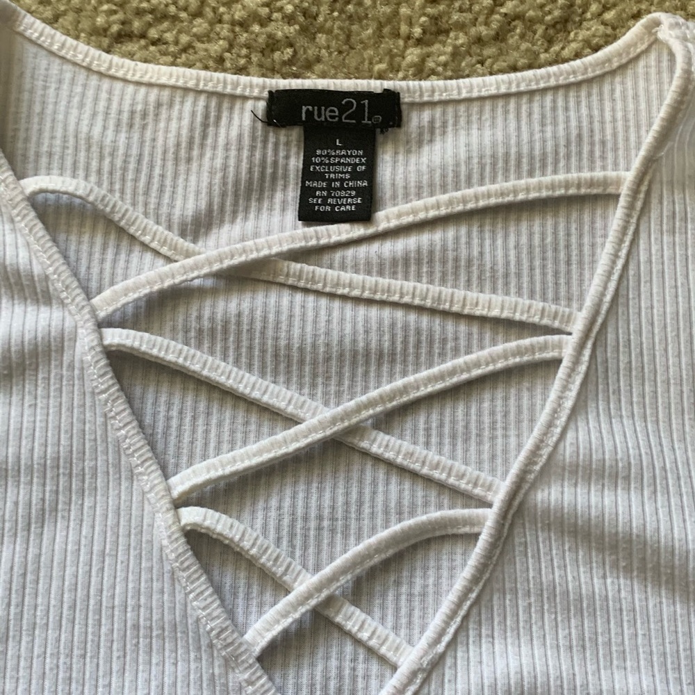 Tank top - Picture 3 of 3